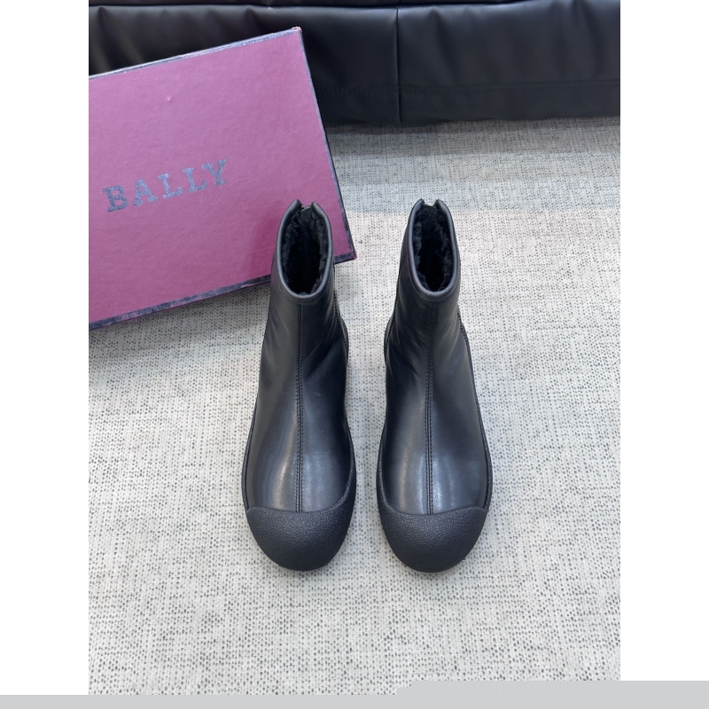 B**rry boots